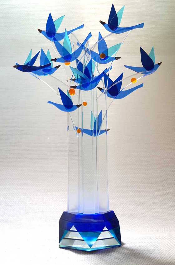 Accueil : portfolio la nature, arborescence, ensemble sculpté et gravé au jet de sable, pièce unique assemblage verre,verre St Just intitulée "l'arbre aux oiseaux"